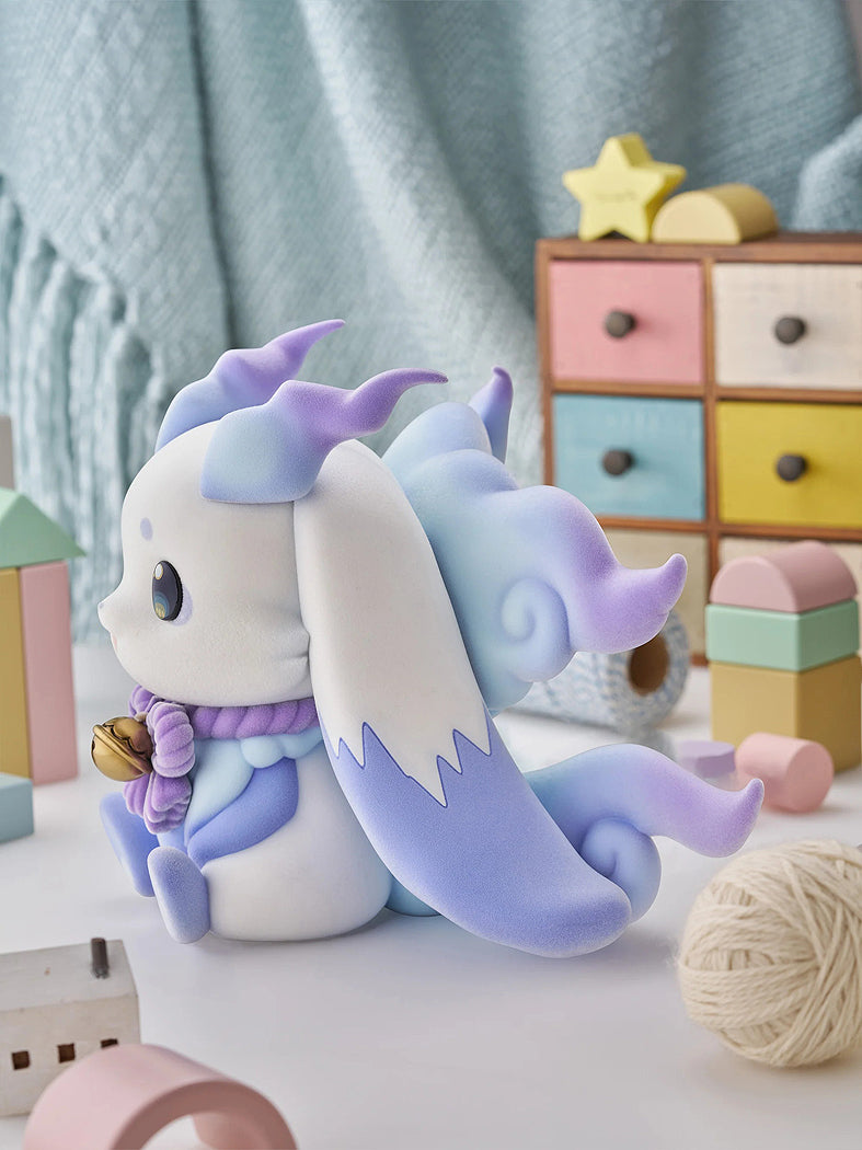 1/2 Flocky Soft Vinyl Figure Lunlun (NIJISANJI)