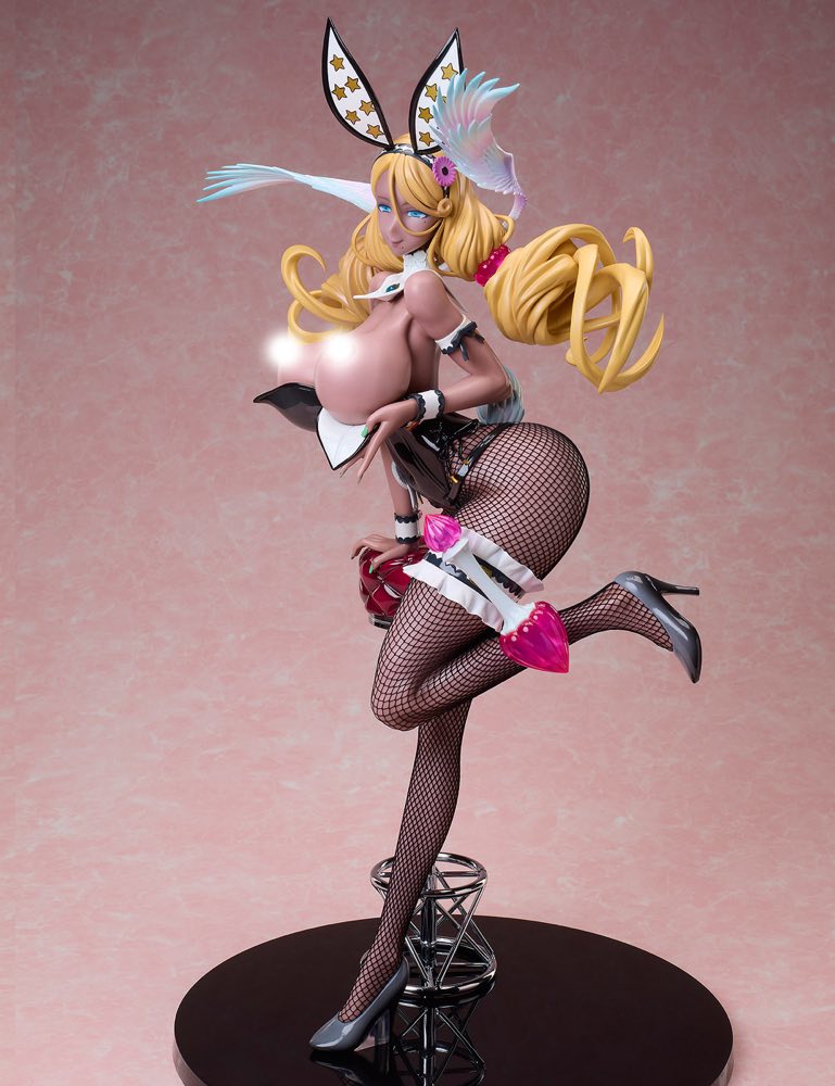 1/4 Kirara Akutsu Velvet Eclipse Bunny Ver. (Illustration by RAITA)