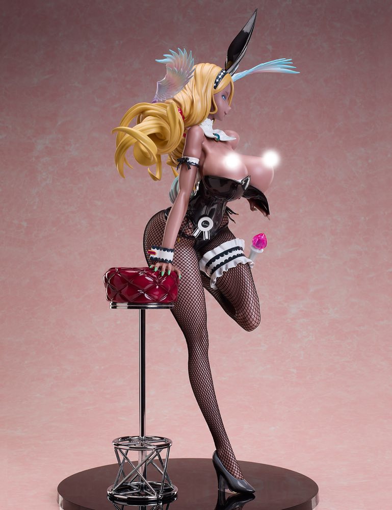 1/4 Kirara Akutsu Velvet Eclipse Bunny Ver. (Illustration by RAITA)