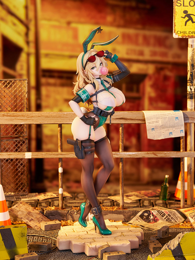 1/6 Bunny Cops_01 (Illustration by CheLA77)