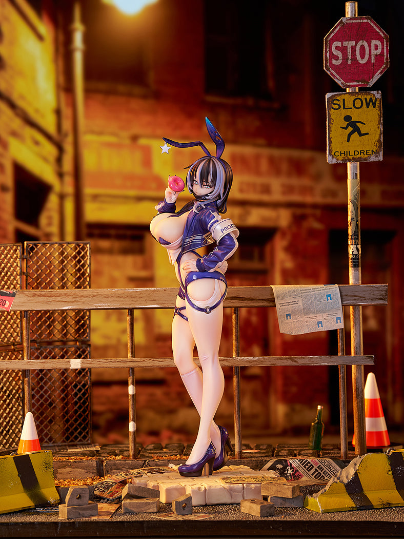 1/6 Bunny Cops_02 (Illustration by CheLA77)