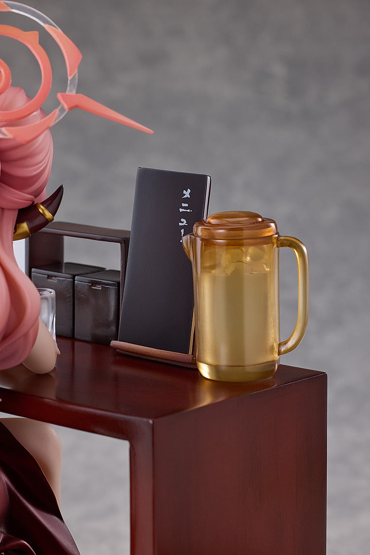 1/7 Aru (Dress) Memorial Lobby Ver. (Blue Archive)