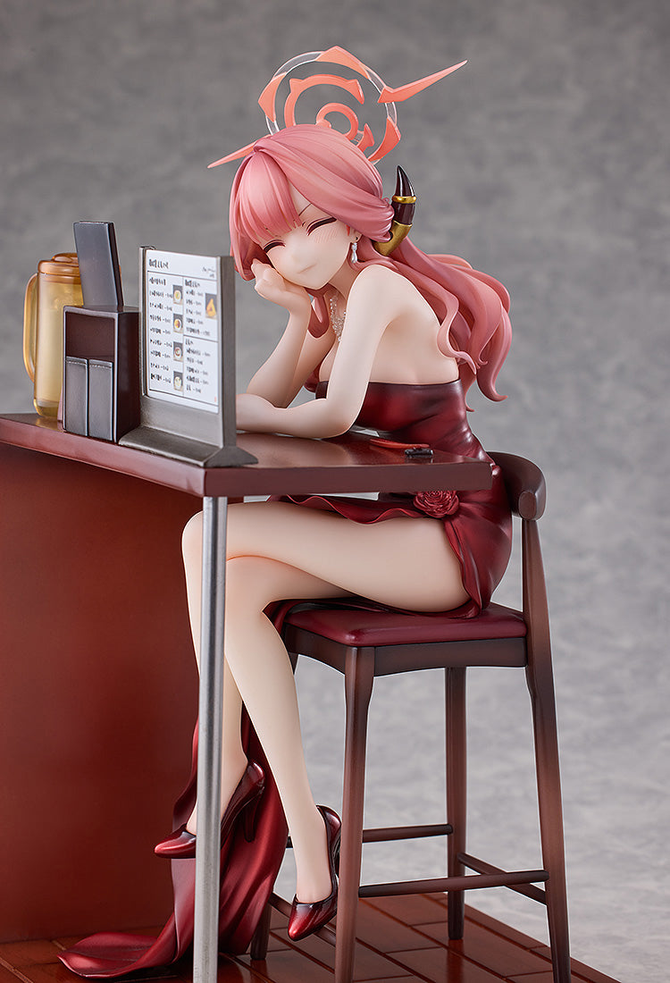 1/7 Aru (Dress) Memorial Lobby Ver. (Blue Archive)