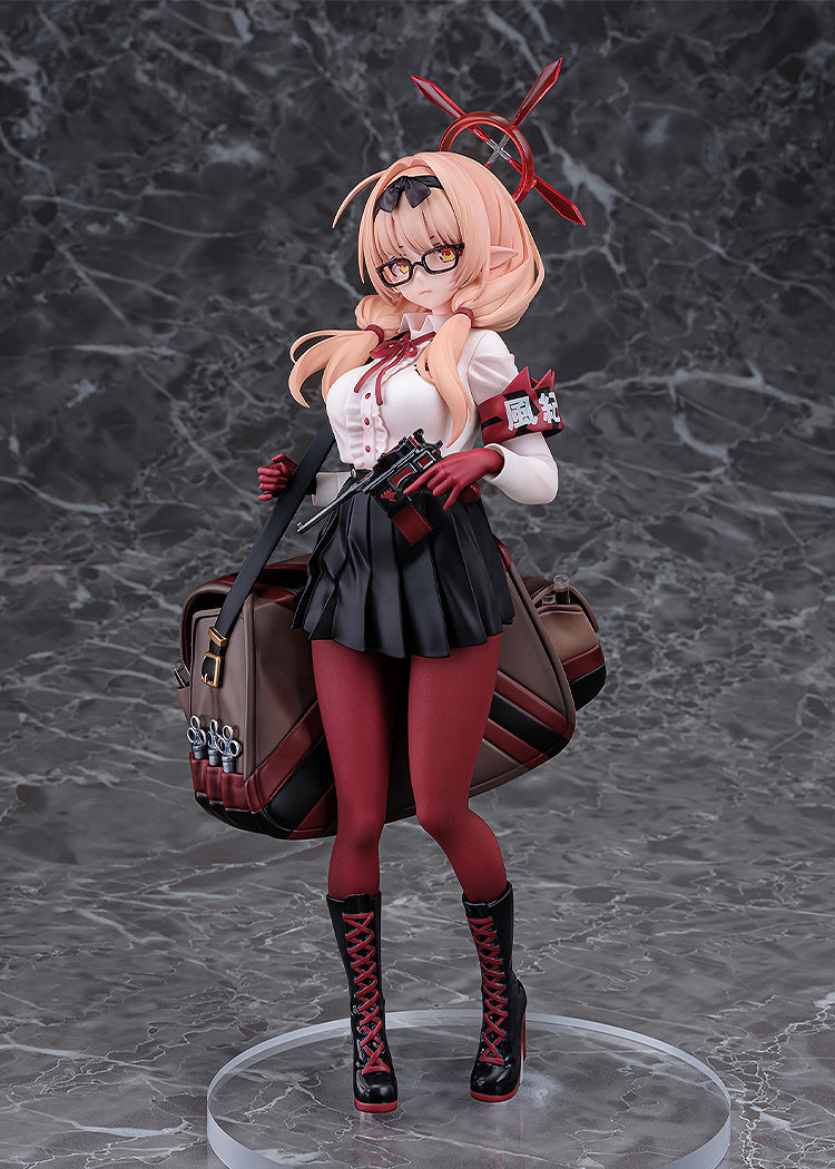 1/7 Chinatsu (Blue Archive)