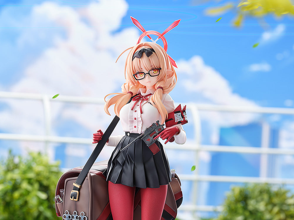 1/7 Chinatsu (Blue Archive)