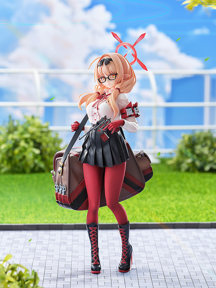 1/7 Chinatsu (Blue Archive)