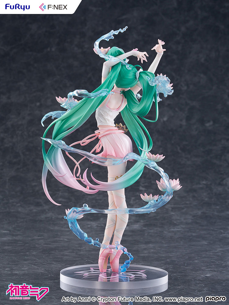 1/7 Hatsune Miku Water Lily Ver.