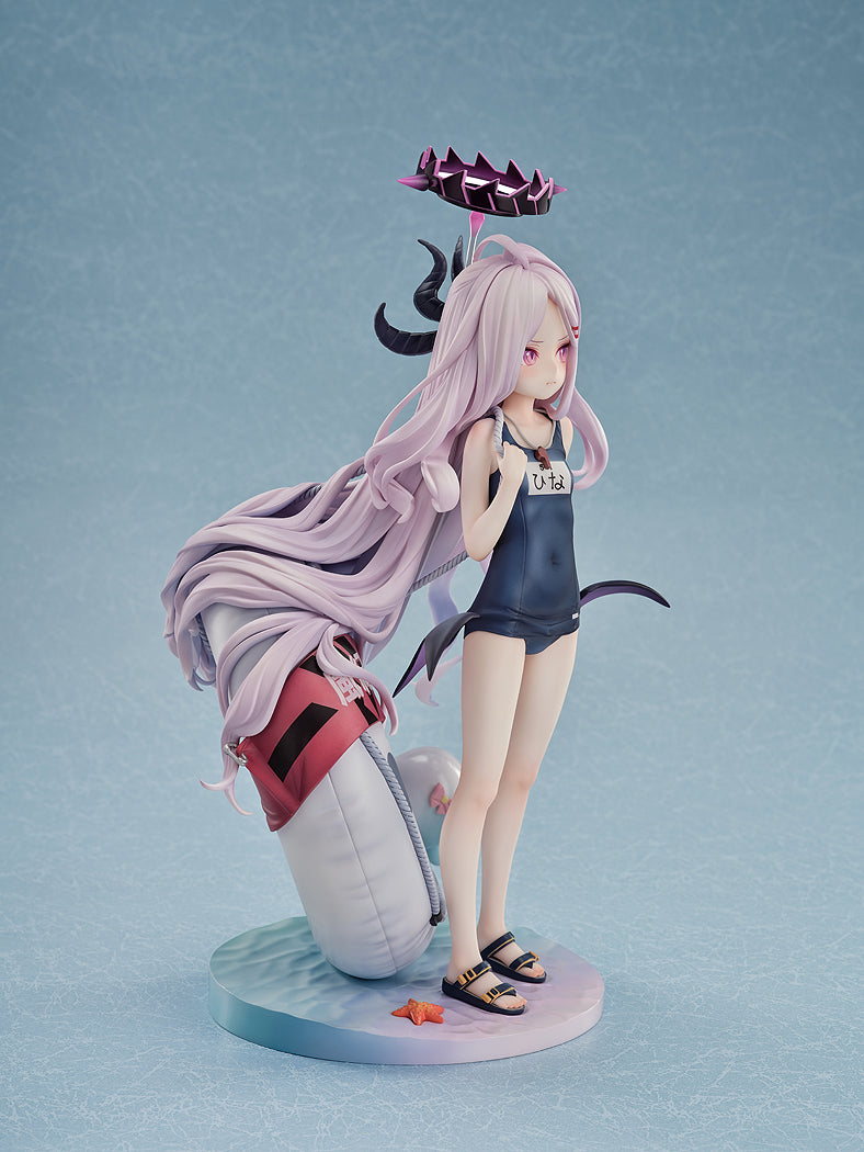 1/7 Hina Swimsuit (Blue Archive)
