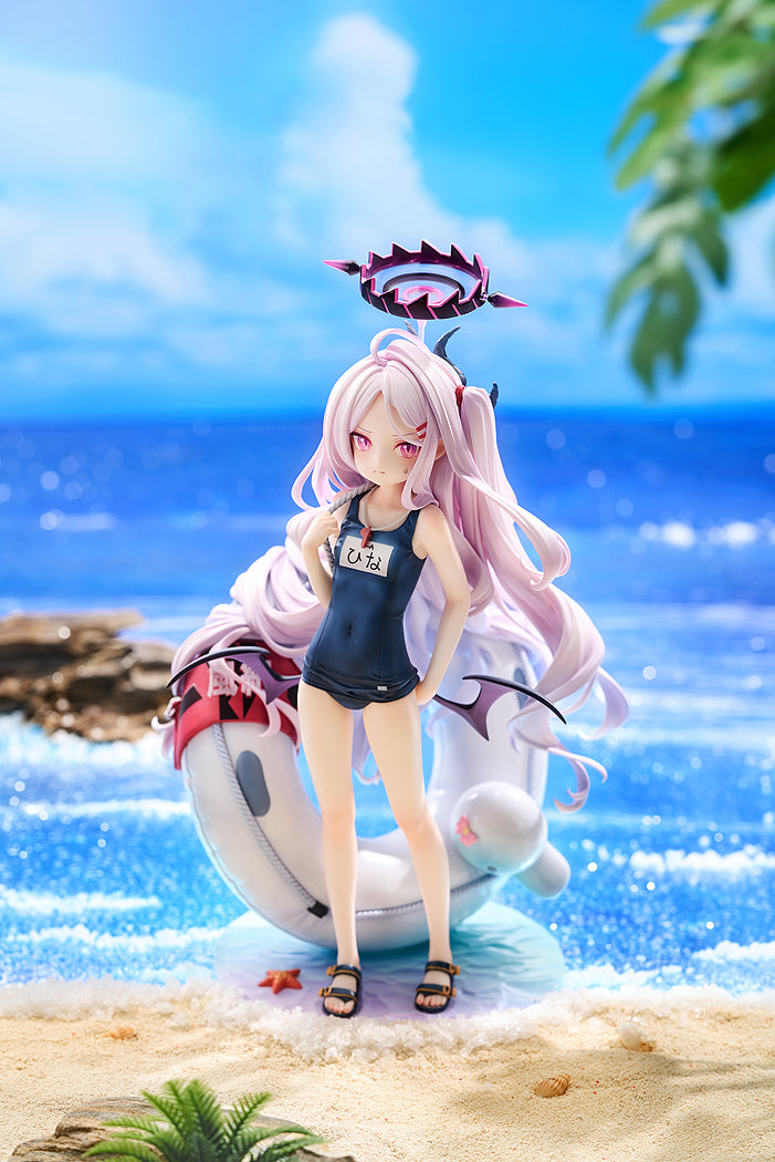 1/7 Hina Swimsuit (Blue Archive)