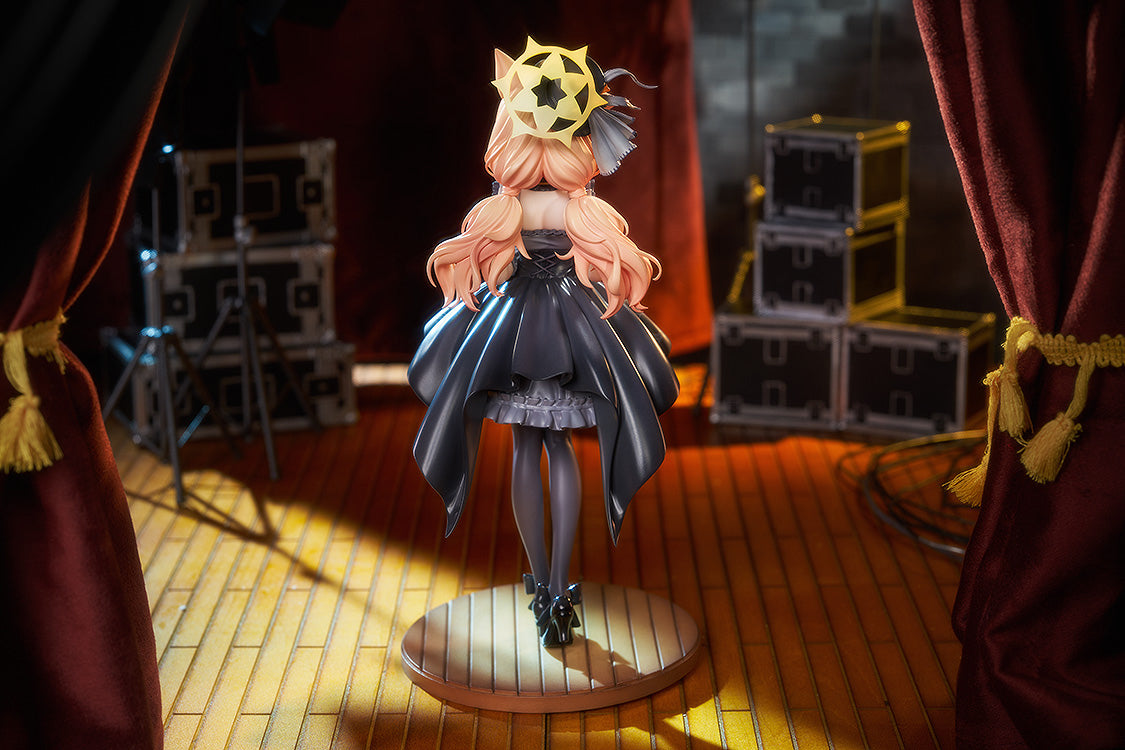 1/7 Mari (Idol): Memorial Lobby Ver. (Blue Archive)