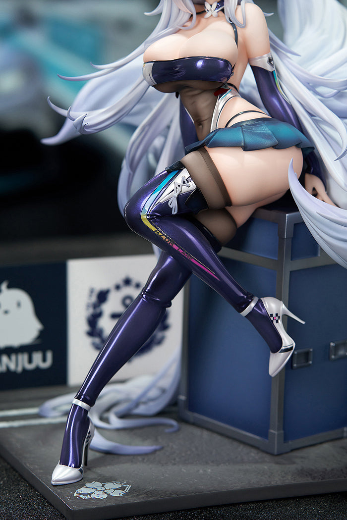1/7 Shinano Moonlit Chrome Ver. LED Acrylic Display Base Bundled Special Edition (Azur Lane)