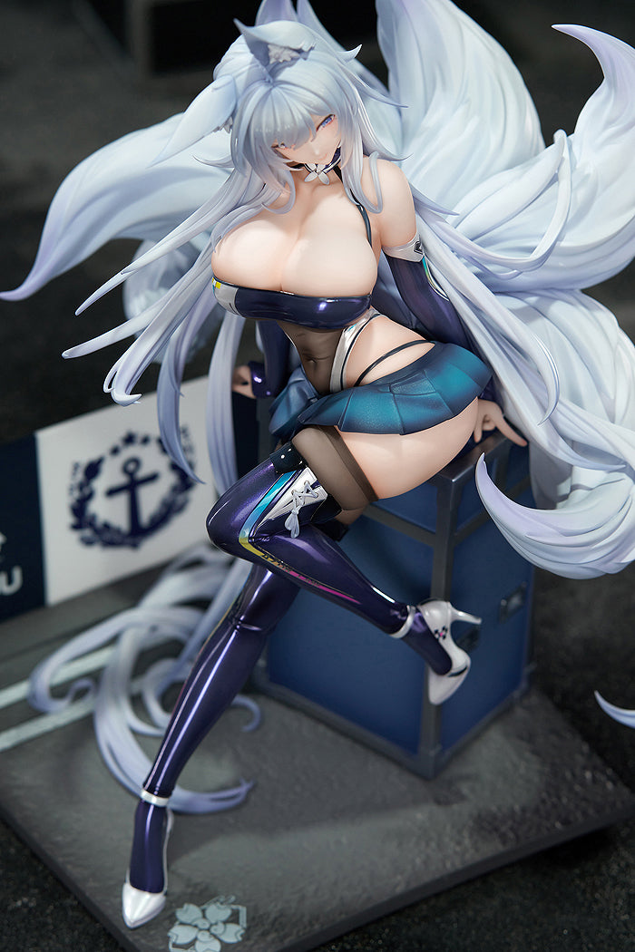 1/7 Shinano Moonlit Chrome Ver. LED Acrylic Display Base Bundled Special Edition (Azur Lane)