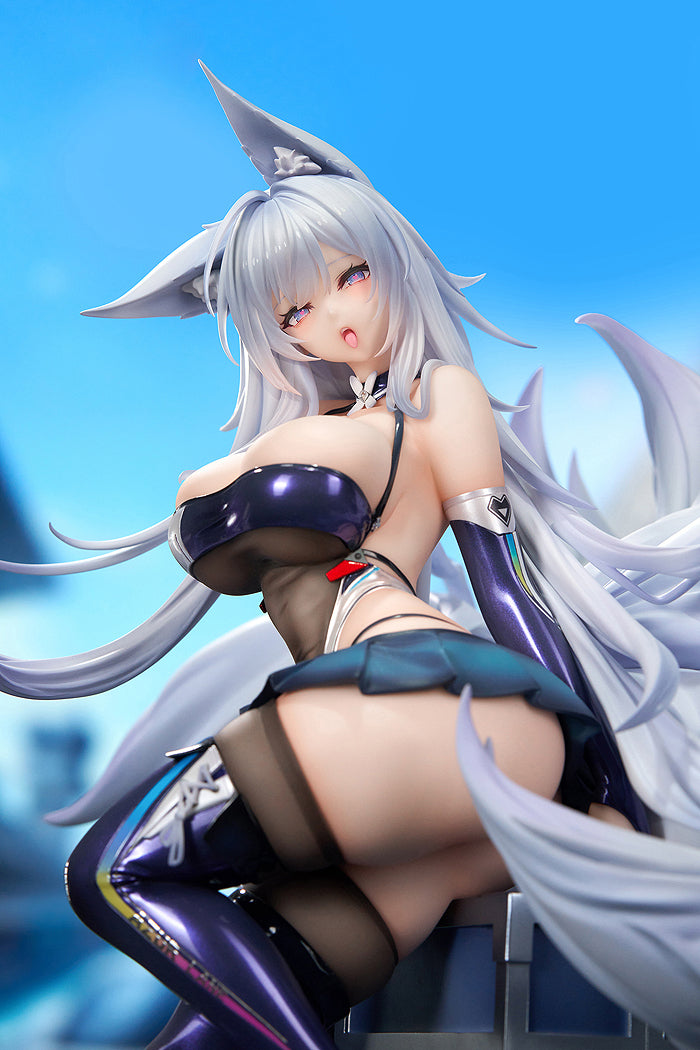 1/7 Shinano Moonlit Chrome Ver. LED Acrylic Display Base Bundled Special Edition (Azur Lane)