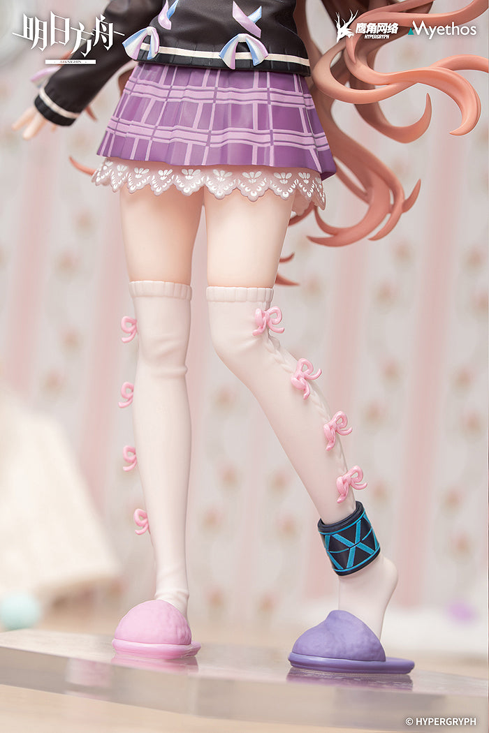 1/8 Gift+ Eyjafjalla the Hvit Aska: One More Story Ver. (Arknights)