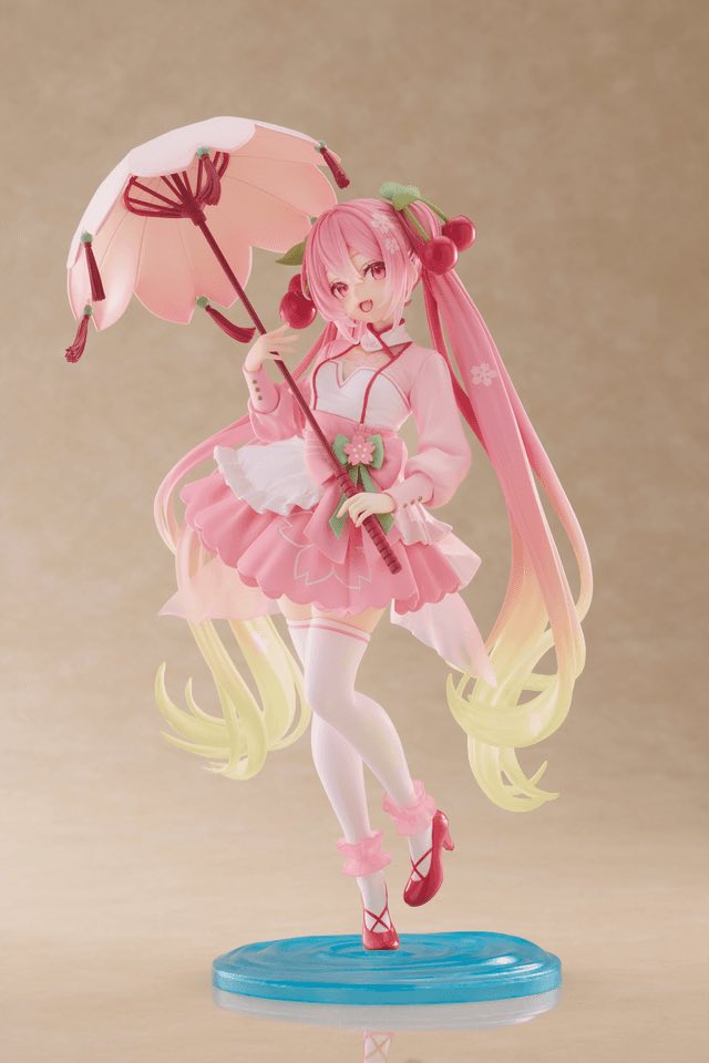 AMP+ Figure: Sakura Miku (Sakura Dress Ver.)