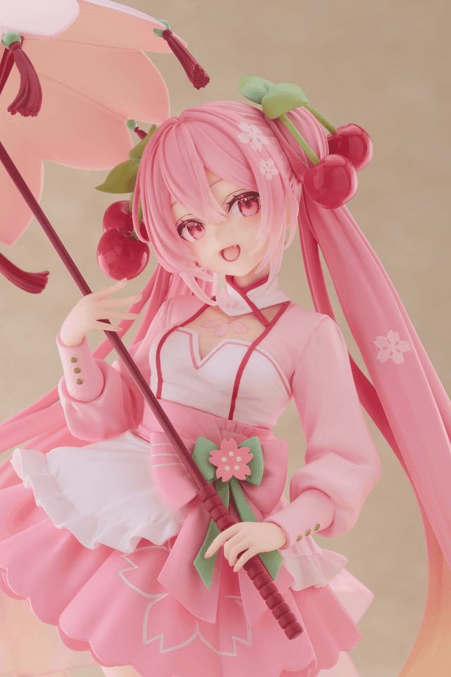 AMP+ Figure: Sakura Miku (Sakura Dress Ver.)