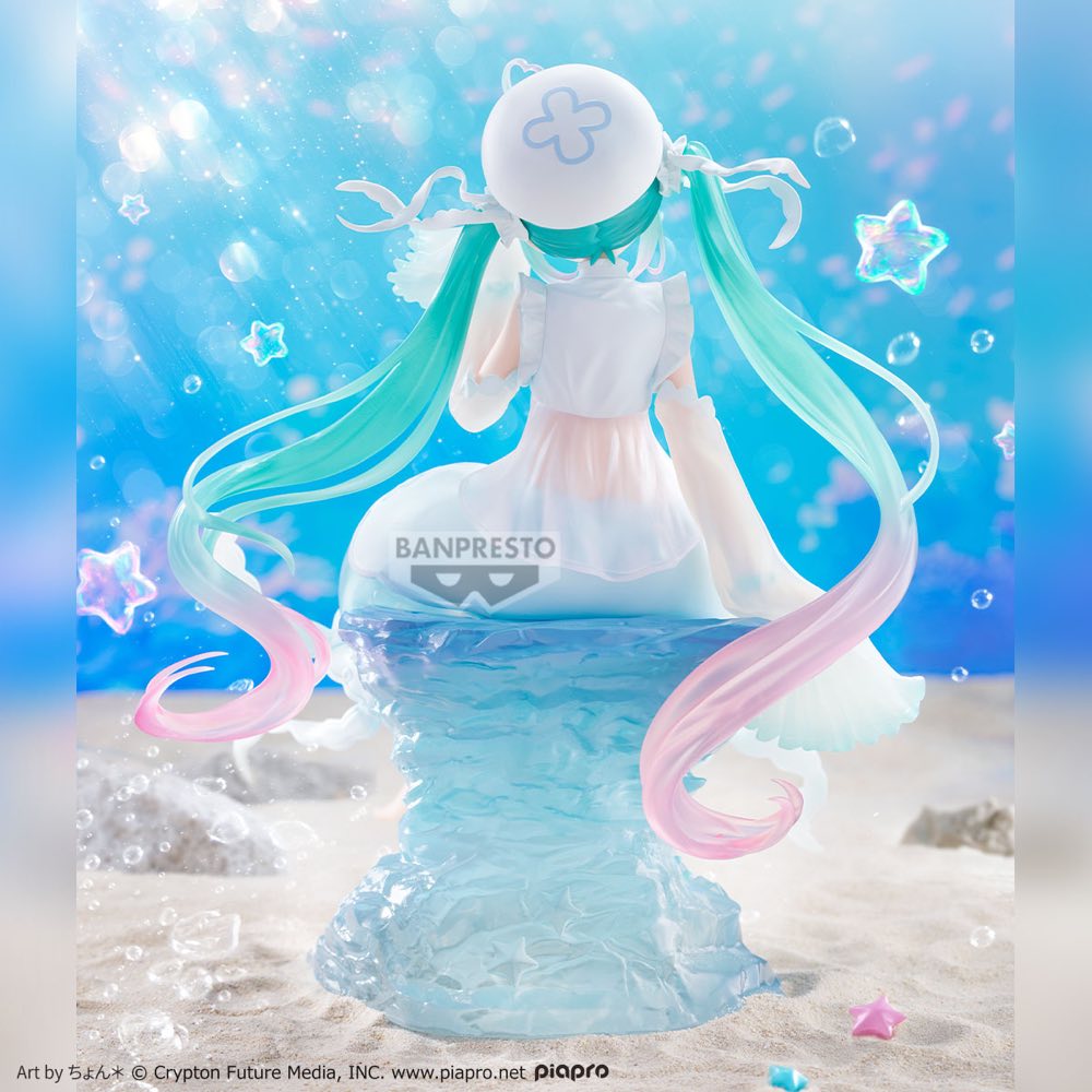 Banpresto Evolve Clearluxe: Hatsune Miku (Jellyfish)