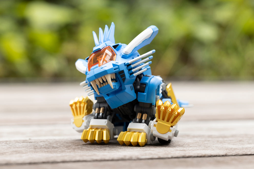D-Style Zoids Blade Liger (2000 Recolor)
