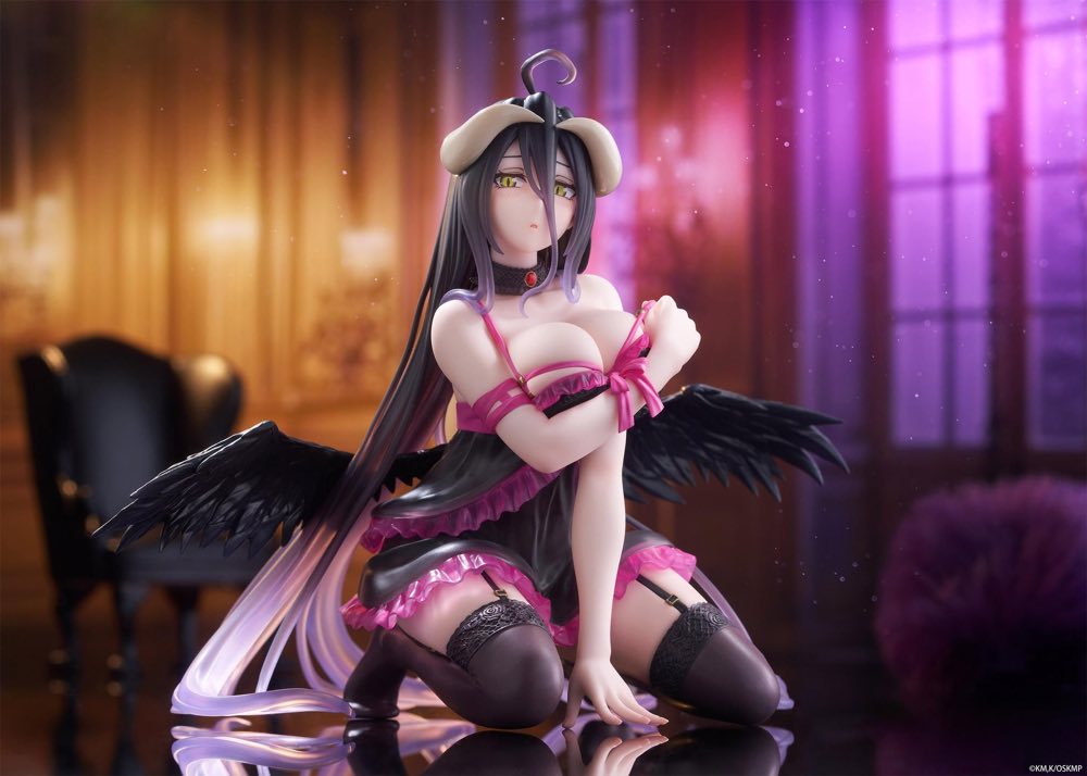 Desktop Cute Figure: Albedo Negligee Ver. (Overlord)