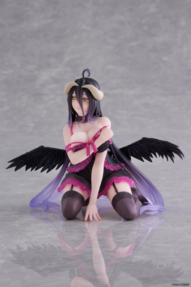 Desktop Cute Figure: Albedo Negligee Ver. (Overlord)