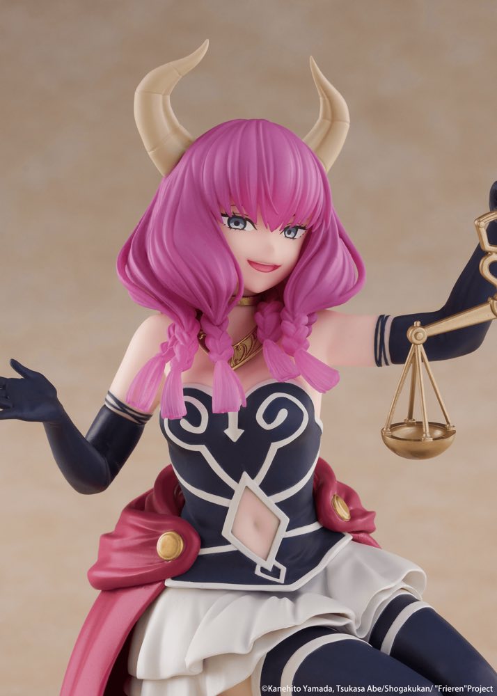 Desktop Cute Figure: Aura the Guillotine (Frieren: Beyond Journey's End)