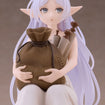 Desktop Cute Figure: Frieren (Training Outfit Ver.) (Frieren: Beyond Journey's End) Desktop Cute Figure: Frieren (Training Outfit Ver.) (Frieren: Beyond Journey's End)