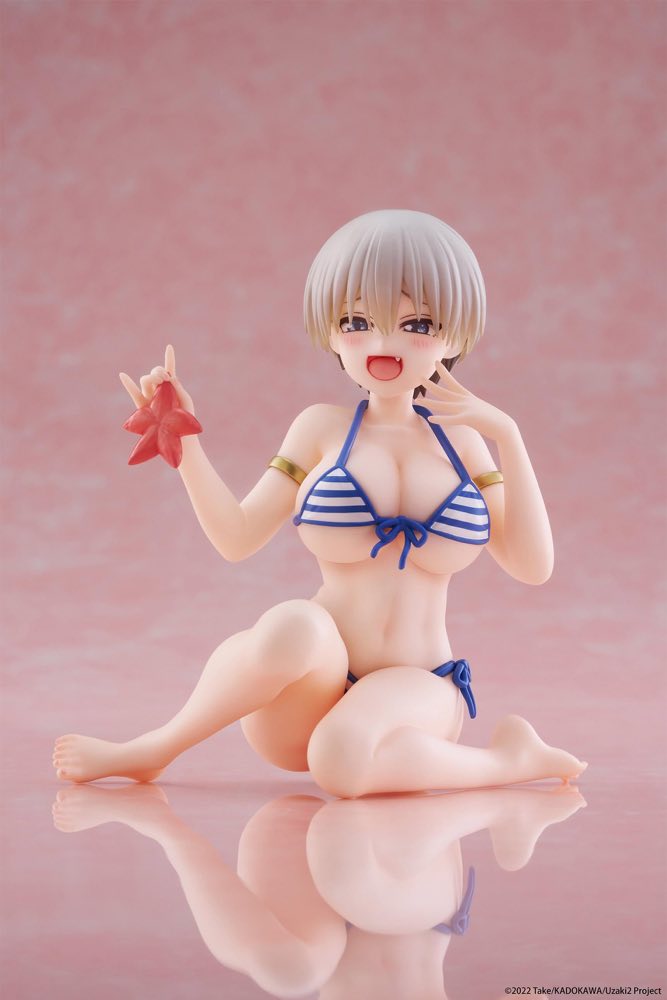 Desktop Cute Figure: Hana Uzaki Swimwear Ver. (Uzaki-chan Wants to Hang Out!)