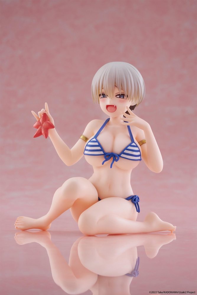 Desktop Cute Figure: Hana Uzaki Swimwear Ver. (Uzaki-chan Wants to Hang Out!)