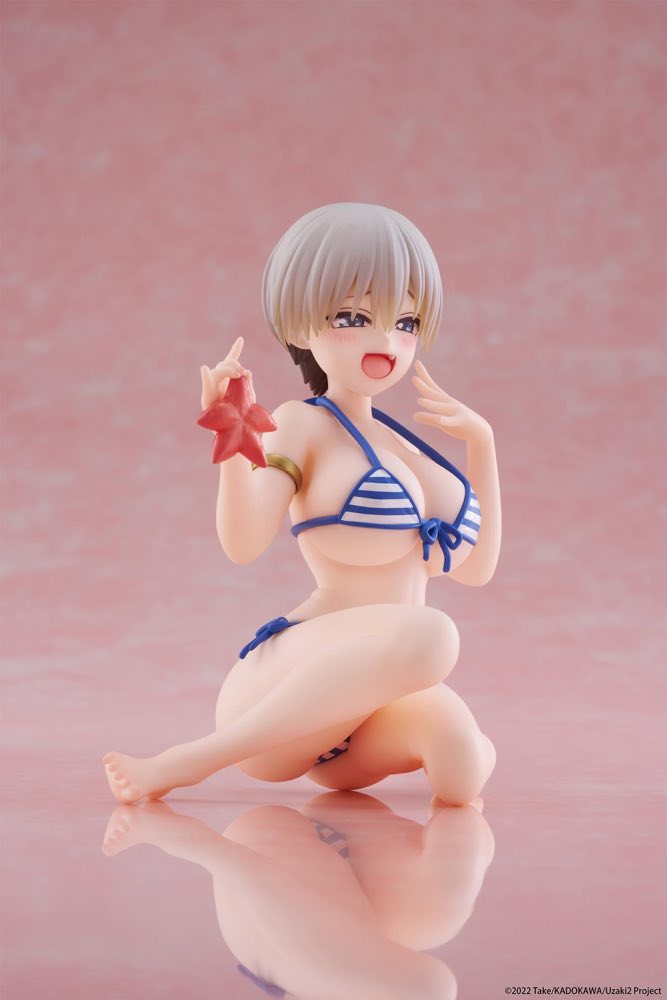 Desktop Cute Figure: Hana Uzaki Swimwear Ver. (Uzaki-chan Wants to Hang Out!)