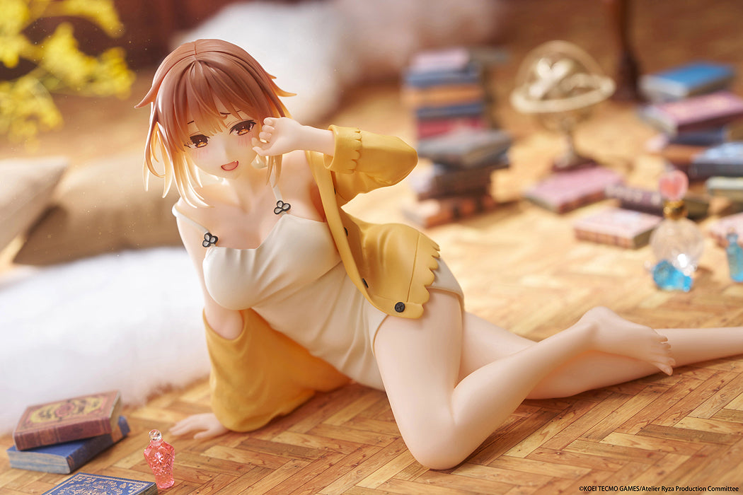 Desktop Cute Figure: Ryza Nightwear Ver. (Atelier Ryza: Ever Darkness & the Secret Hideout)