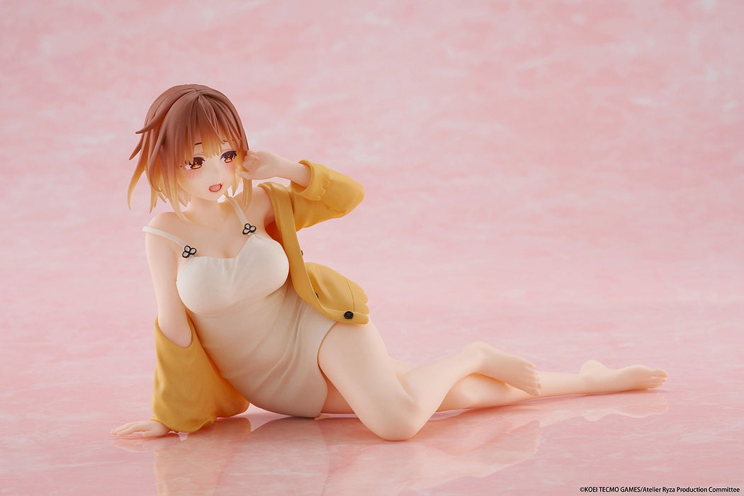 Desktop Cute Figure: Ryza Nightwear Ver. (Atelier Ryza: Ever Darkness & the Secret Hideout)