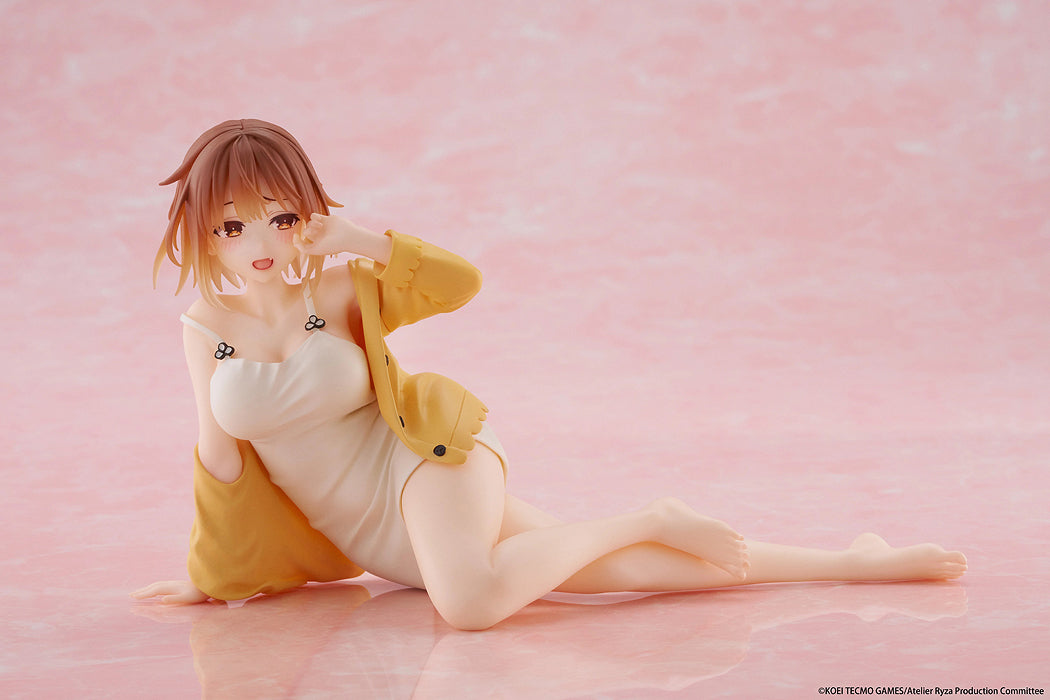 Desktop Cute Figure: Ryza Nightwear Ver. (Atelier Ryza: Ever Darkness & the Secret Hideout)