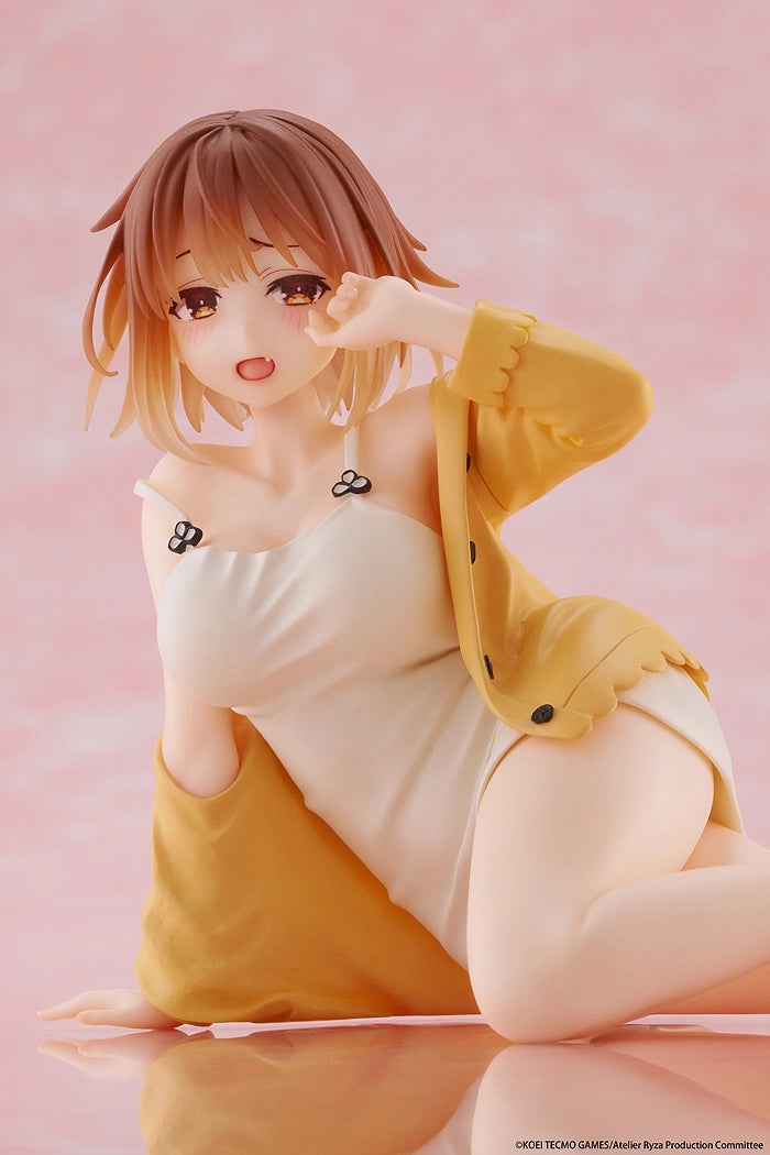 Desktop Cute Figure: Ryza Nightwear Ver. (Atelier Ryza: Ever Darkness & the Secret Hideout)
