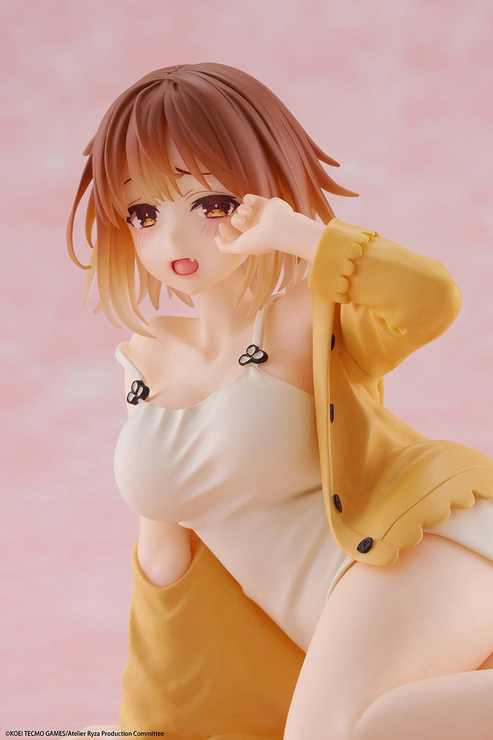 Desktop Cute Figure: Ryza Nightwear Ver. (Atelier Ryza: Ever Darkness & the Secret Hideout)