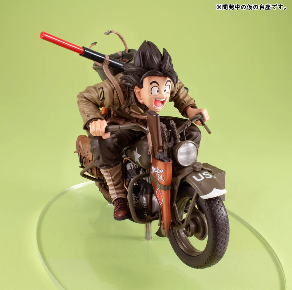 Desktop Real McCoy EX: Son Goku & Bike (Dragon Ball Z)