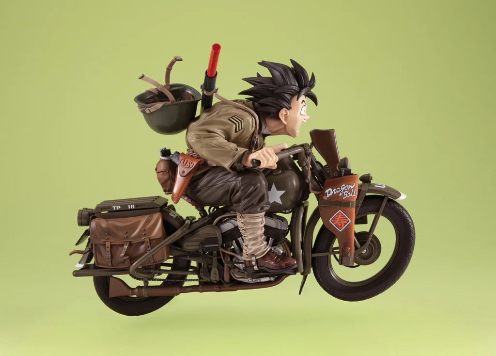 Desktop Real McCoy EX: Son Goku & Bike (Dragon Ball Z)