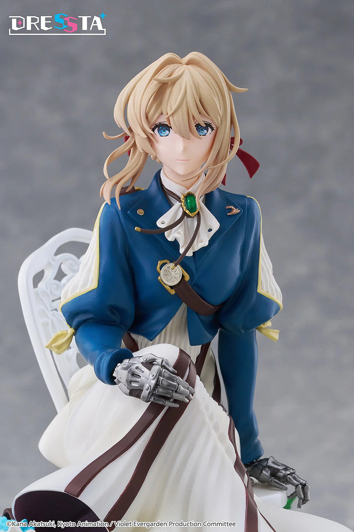 Dressta Statue: Violet Evergarden