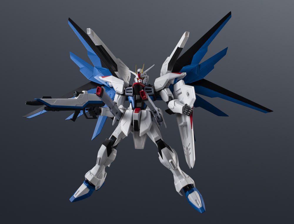 Gundam Universe Freedom Gundam Renewal (Mobile Suit Gundam SEED)