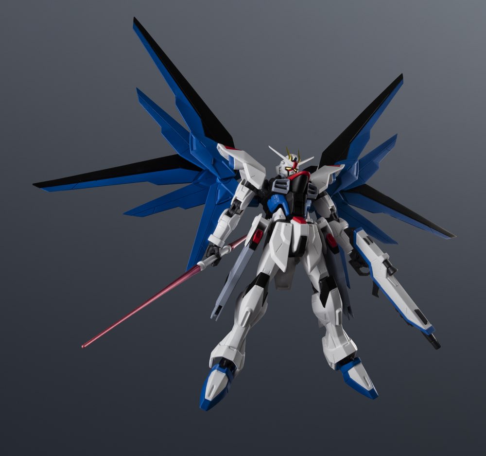 Gundam Universe Freedom Gundam Renewal (Mobile Suit Gundam SEED)