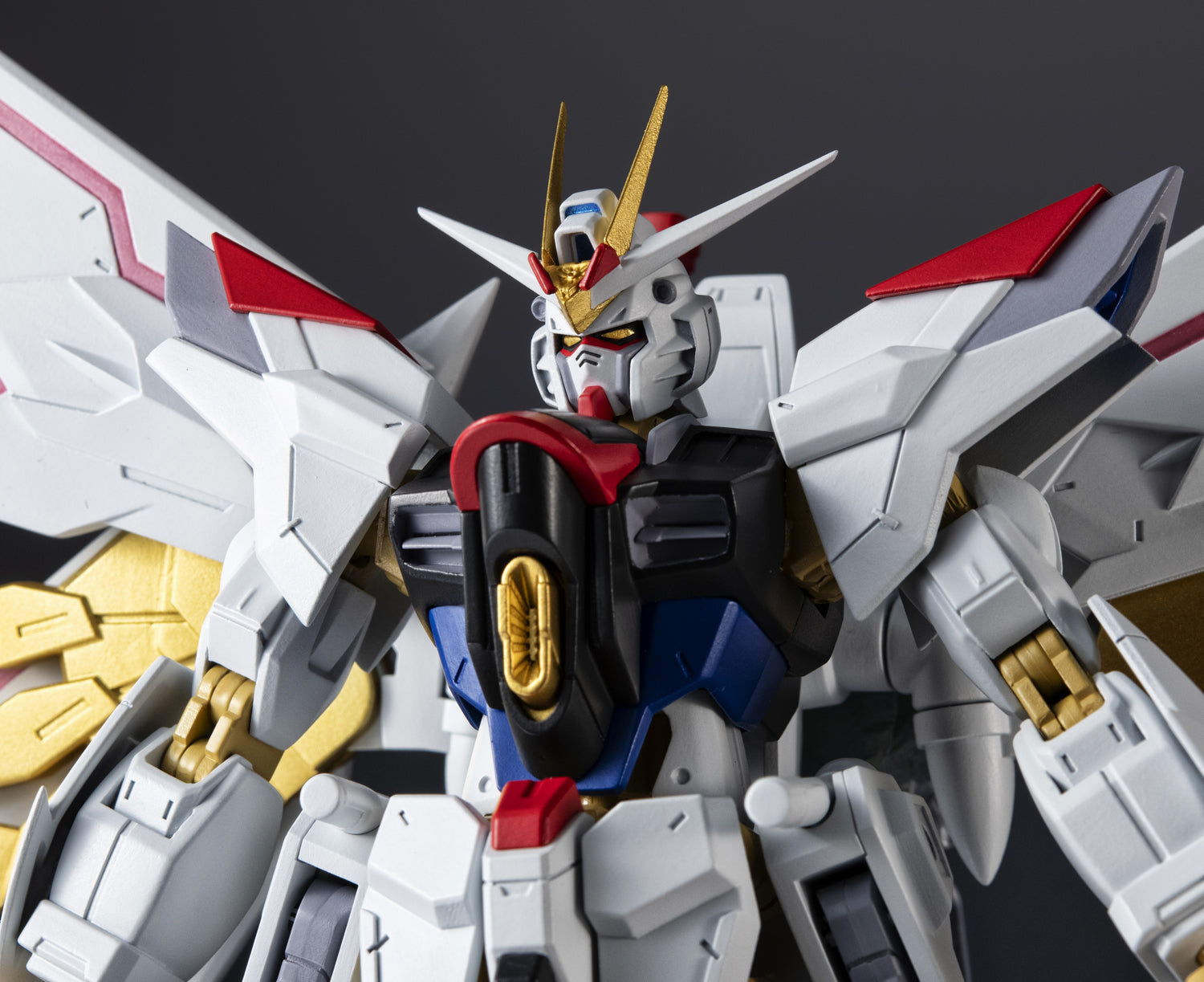 Gundam Universe Mighty Strike Freedom Gundam