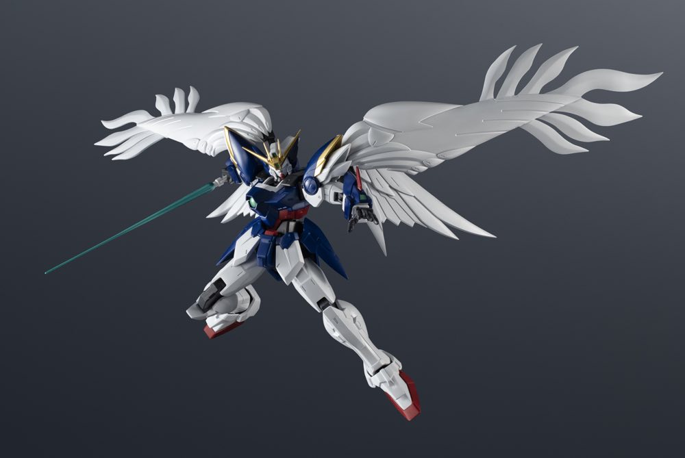 Gundam Universe Wing Gundam Zero Custom Renewal (Mobile Suit Gundam Wing)
