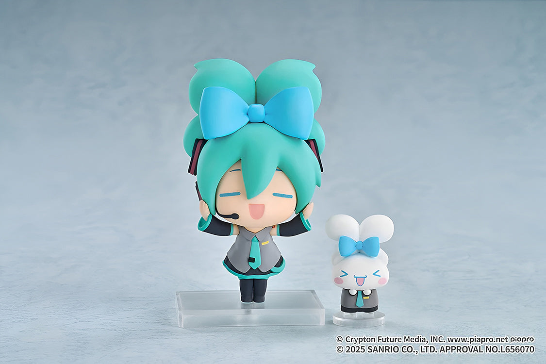 Hatsune Miku x Cinnamoroll Chibi Figure