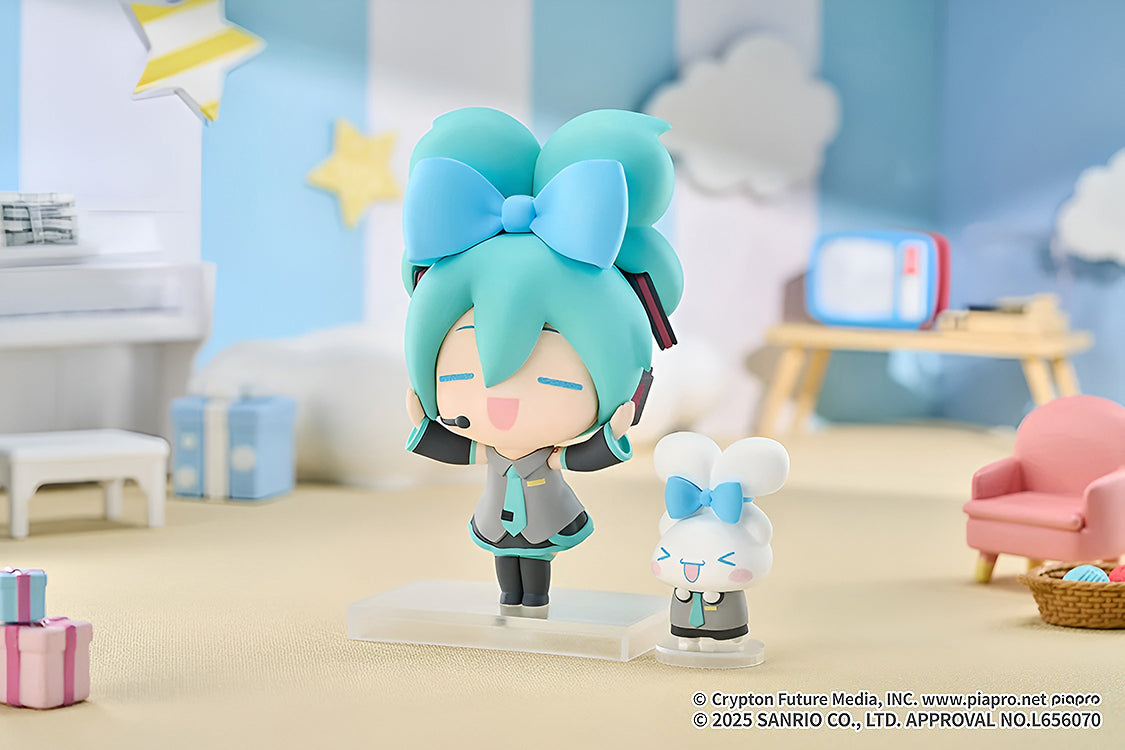 Hatsune Miku x Cinnamoroll Chibi Figure