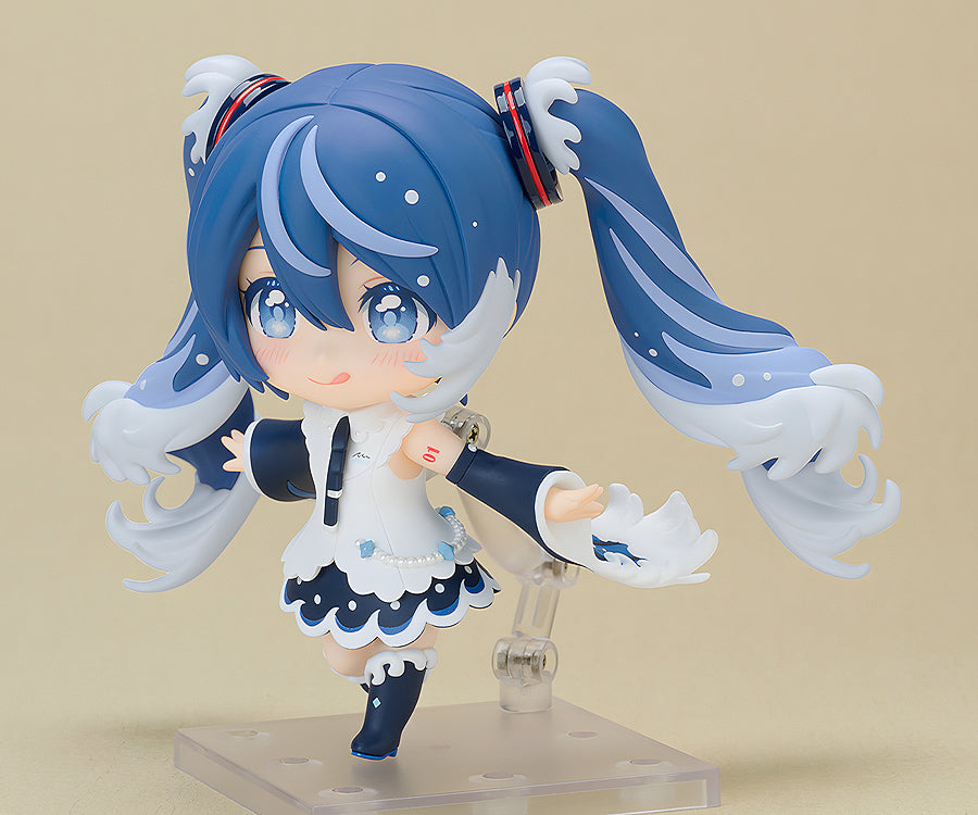 Nendoroid 3145 Hatsune Miku: Katsushika Hokusai Collaboration Ver. (Illustration by Rella)