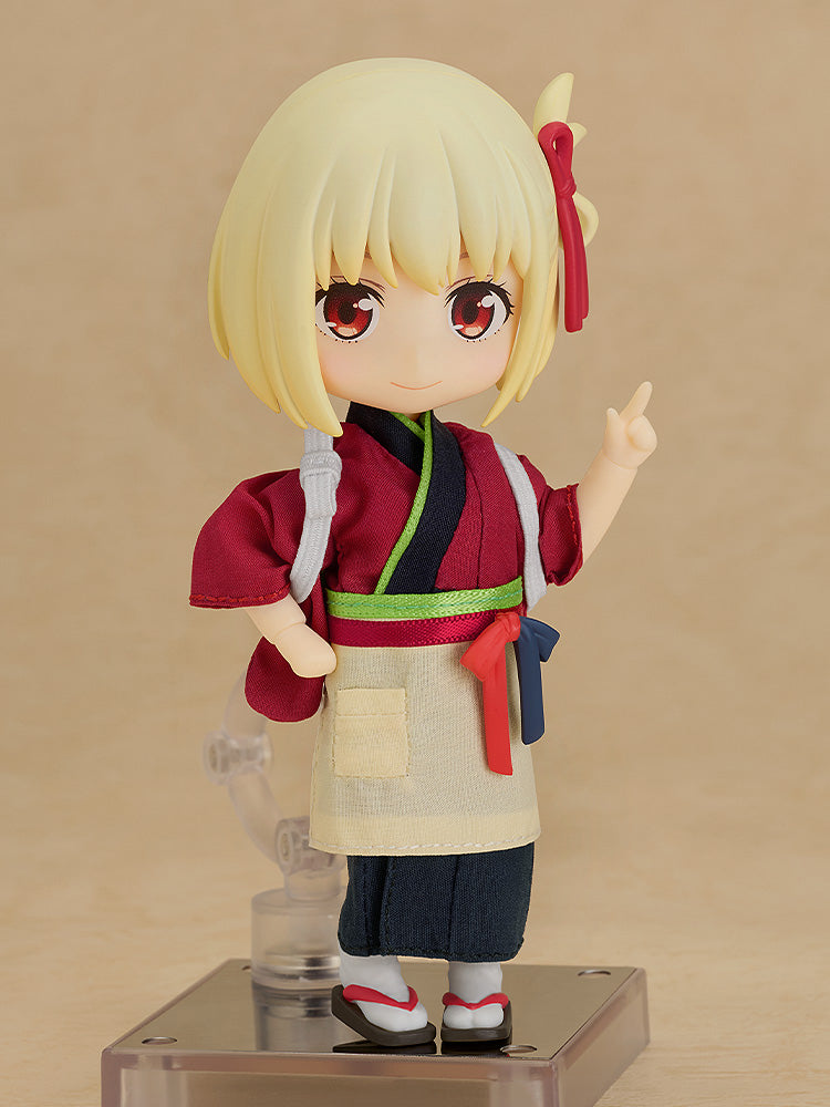 Nendoroid Doll Chisato Nishikigi: Cafe LycoReco Uniform Ver. (Lycoris Recoil)
