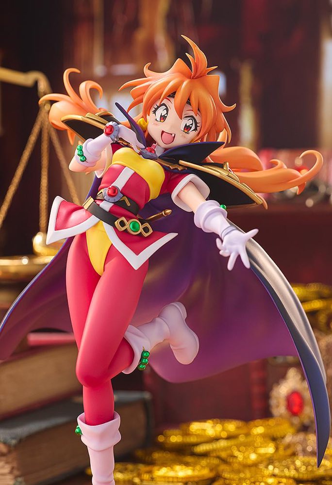 Non-Scale Lina Inverse: Light Novel (Slayers)