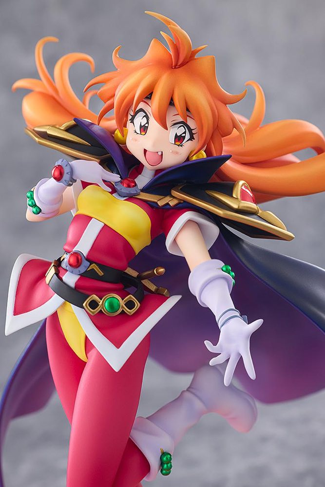 Non-Scale Lina Inverse: Light Novel (Slayers)