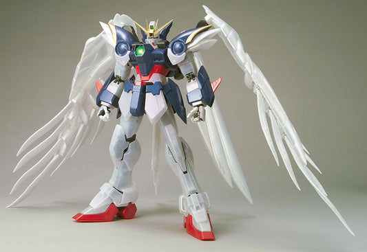 PG XXXG-00W0 Wing Gundam Zero Custom Pearl Mirror Coating Ver.