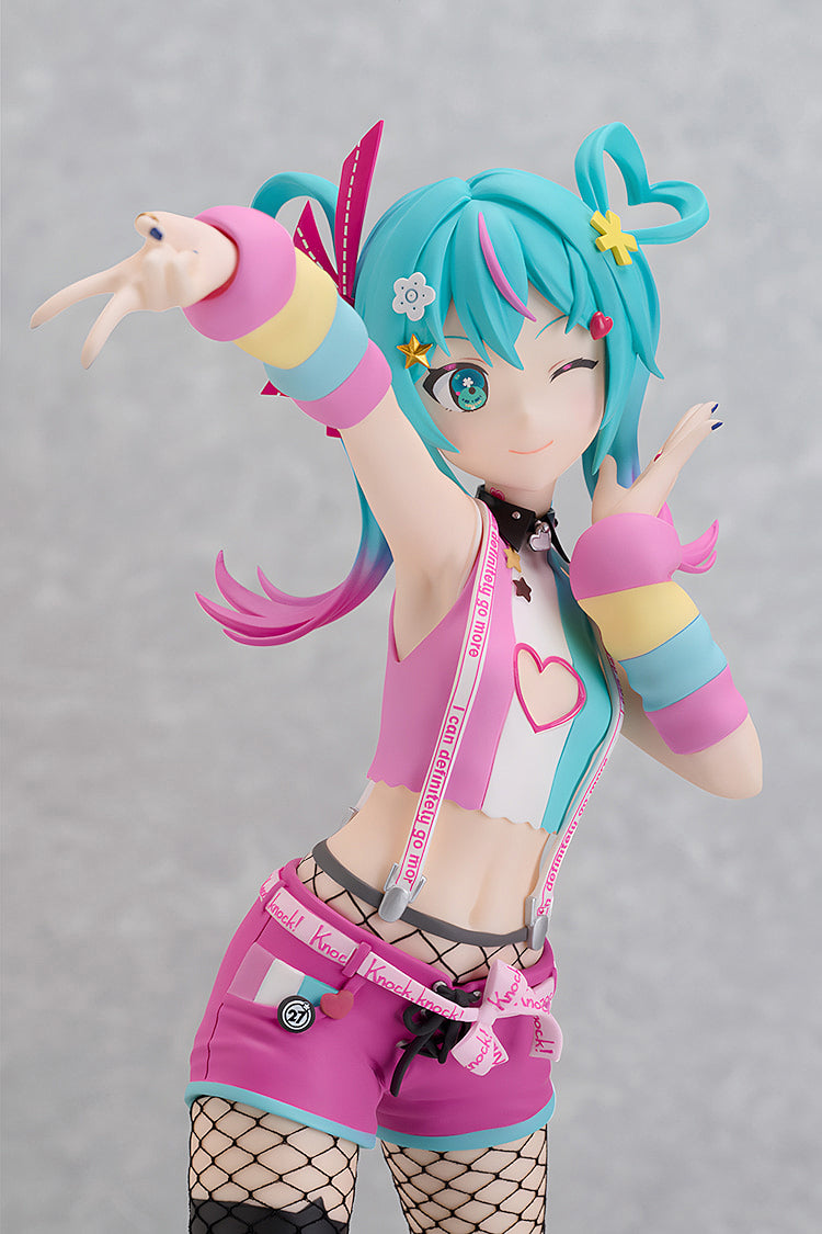 POP UP PARADE L Hatsune Miku: DecoMiku (Lightness)