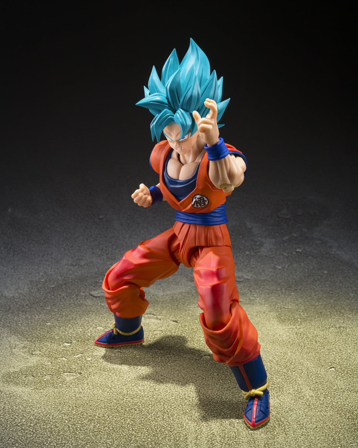 S.H.Figuarts Super Saiyan God Super Saiyan Son Goku (Blue Power Transcending Limits) (Dragon Ball)